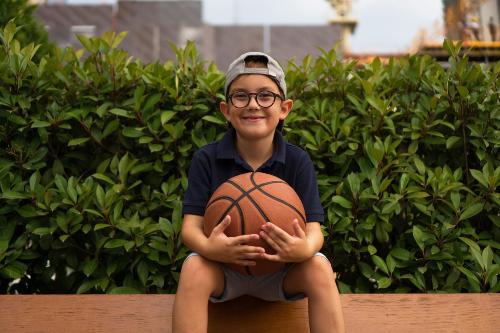 Encouraging full time spectacle wear in kids