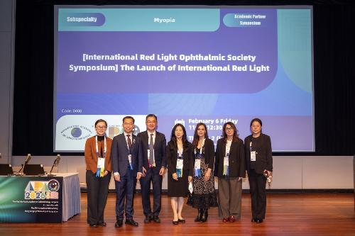 APAO Showcase: The Latest on Repeated Low-Level Red Light Therapy