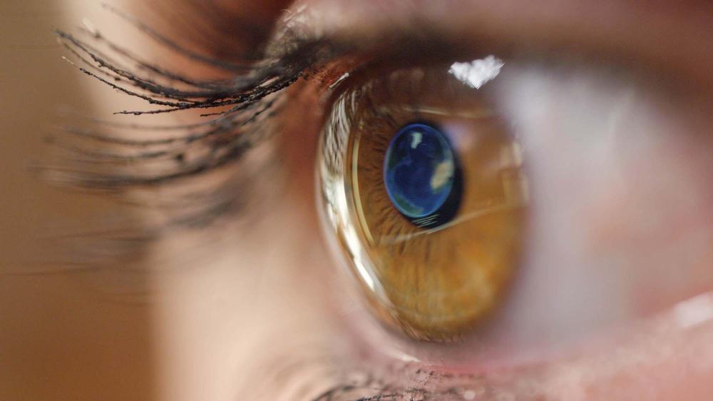 eyeball_Does pupil size matter in contact lens fitting.jpg